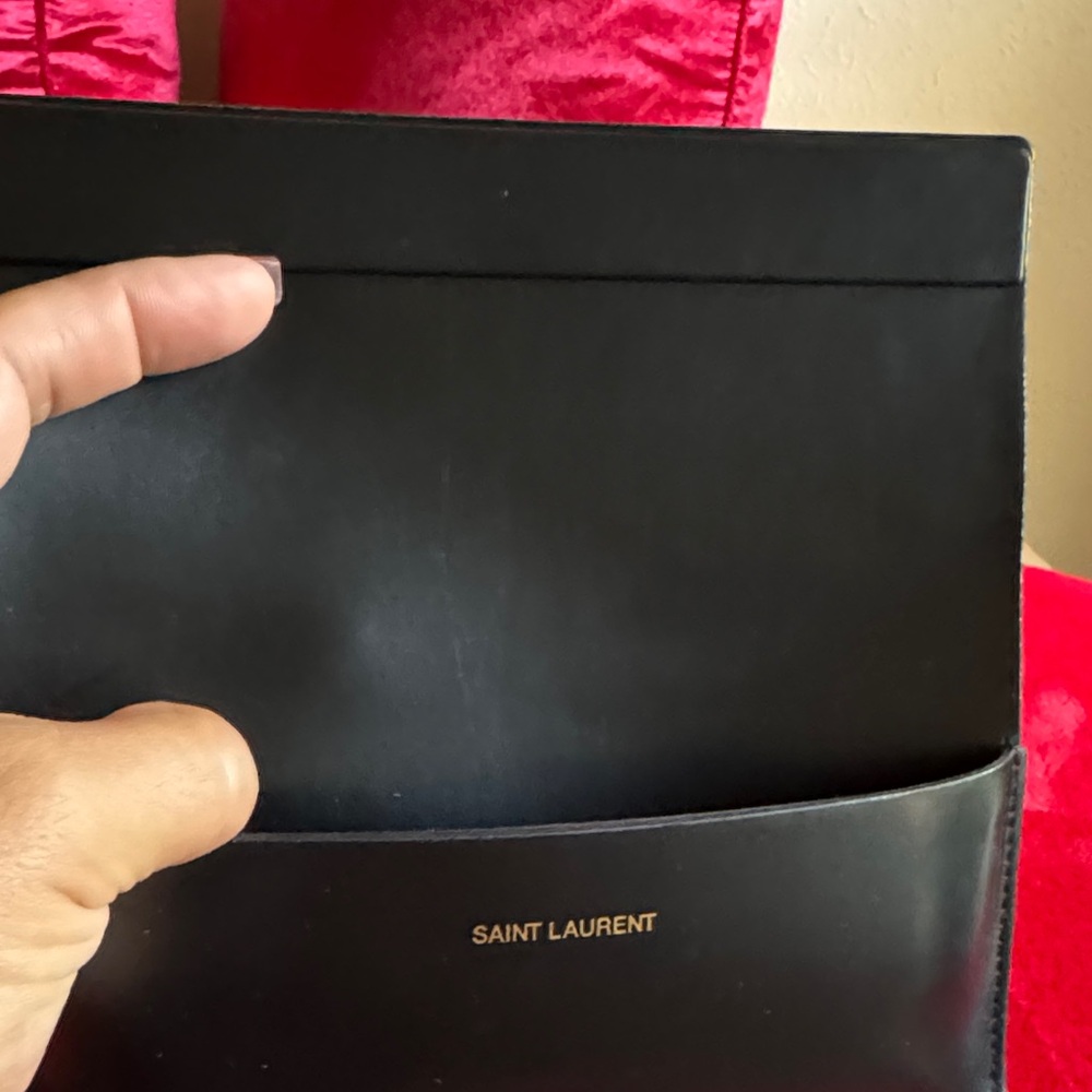 Saint Laurent Black Leather Authentic Sunglasses case. - Picture 7 of 7